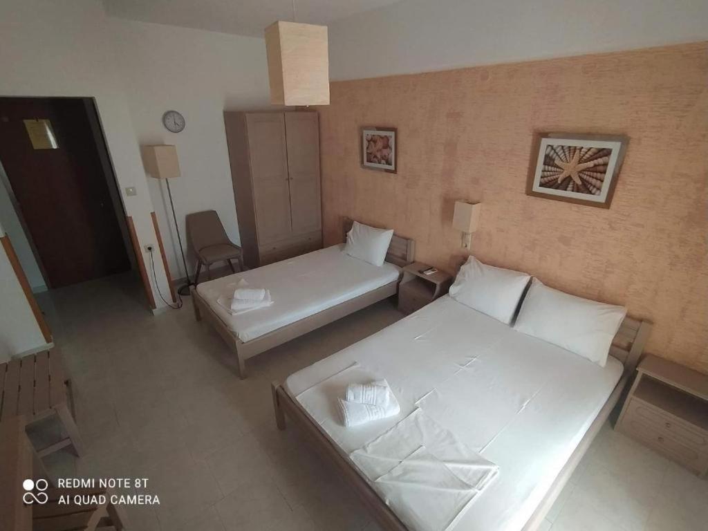 Appartamento Salonikios Pteleós Esterno foto