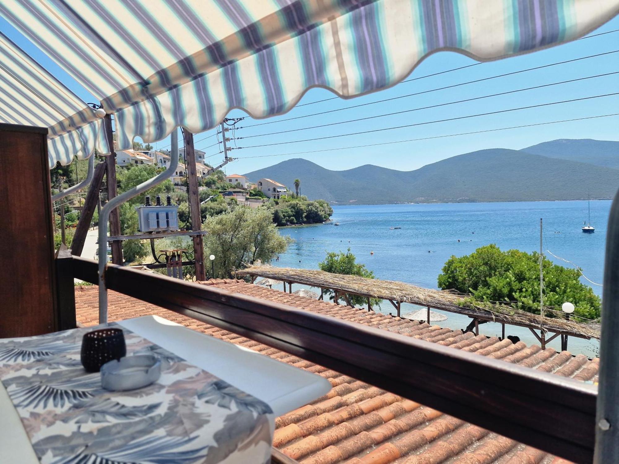 Appartamento Salonikios Pteleós Esterno foto
